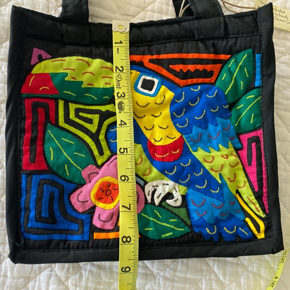 Handcrafted in Panama bright colorful quilted tropical toucan top zip bag - Picture 6 of 9